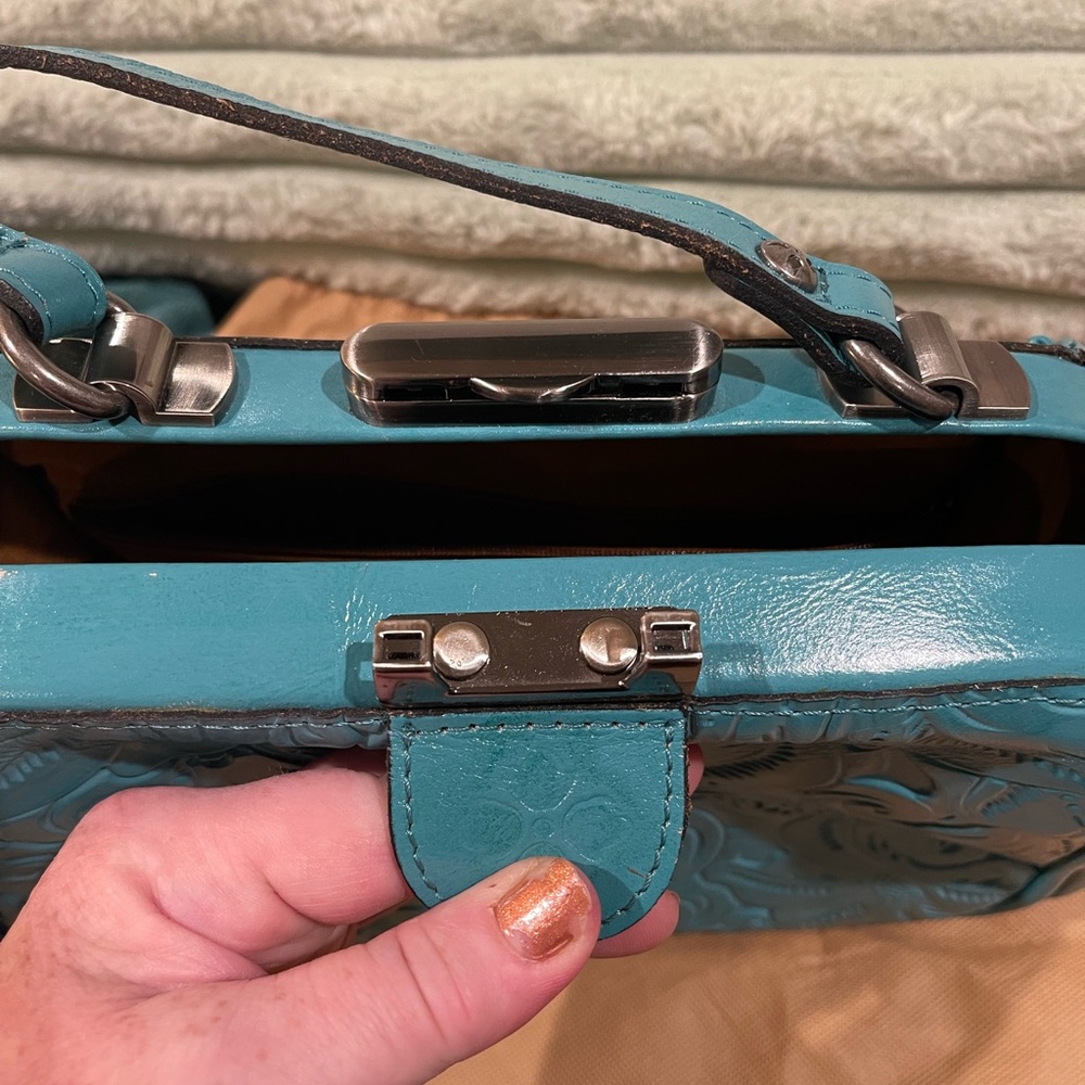 Patricia Nash Teal Hand Tooled Leather Bag-all reasonable offers considered - Picture 5 of 9